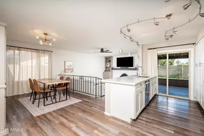 2406 E La Jolla Drive, Tempe, AZ 85282 - Photo 8