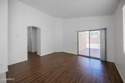 6918 S 37th Glen, Phoenix, AZ 85041 - Photo 12