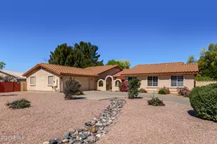 11818 N 56th Ave, Glendale, AZ 85304 - Photo 1