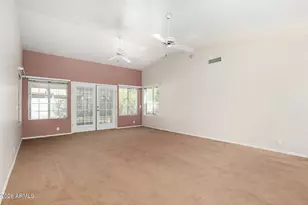 11818 N 56th Ave, Glendale, AZ 85304 - Photo 6