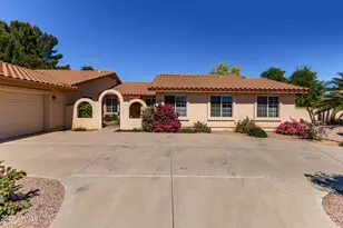11818 N 56th Ave, Glendale, AZ 85304 - Photo 2