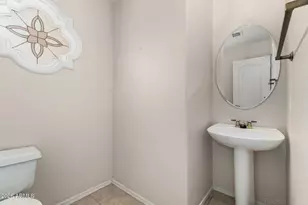 11818 N 56th Ave, Glendale, AZ 85304 - Photo 14