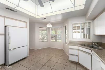 11818 N 56th Avenue, Glendale, AZ 85304 - Photo 8