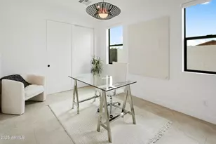 4002 N 33rd Pl, Phoenix, AZ 85018 - Photo 38