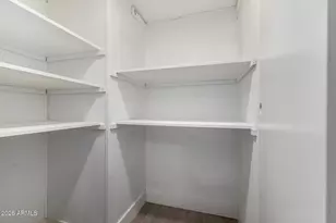 2921 E Oraibi Dr, Phoenix, AZ 85050 - Photo 24