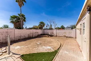 2921 E Oraibi Dr, Phoenix, AZ 85050 - Photo 30