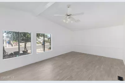 2921 E Oraibi Drive, Phoenix, AZ 85050 - Photo 14