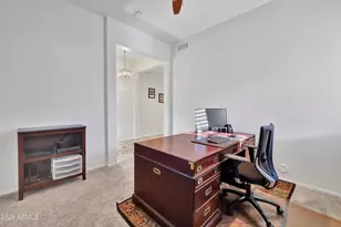 1273 E Apricot Ln, Gilbert, AZ 85298 - Photo 14