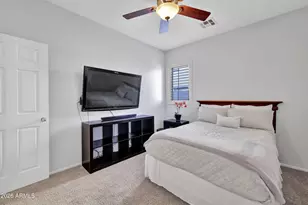 1273 E Apricot Ln, Gilbert, AZ 85298 - Photo 16