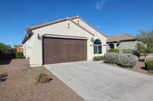 26086 W Sequoia Dr, Buckeye, AZ 85396 - Photo 2