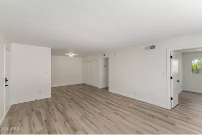 6480 N 82nd Street #1110, Scottsdale, AZ 85250 - Photo 2