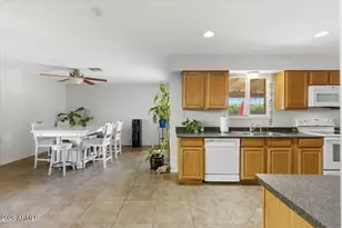 1615 W Mountain View Dr, Mesa, AZ 85201 - Photo 4