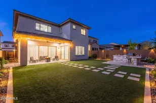 3413 E Crest Ln, Phoenix, AZ 85050 - Photo 2