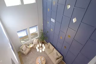 3413 E Crest Ln, Phoenix, AZ 85050 - Photo 8