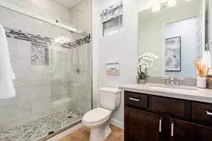 3413 E Crest Ln, Phoenix, AZ 85050 - Photo 20