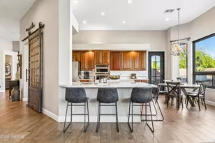 433 W Desert Flower Ln, Phoenix, AZ 85045 - Photo 8