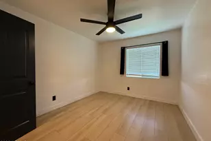 429 E Greenway Dr, Tempe, AZ 85282 - Photo 18