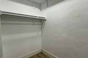 429 E Greenway Dr, Tempe, AZ 85282 - Photo 38