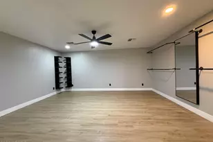 429 E Greenway Dr, Tempe, AZ 85282 - Photo 34