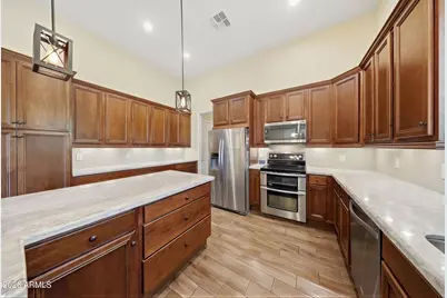 8974 N 8th Lane, Phoenix, AZ 85021 - Photo 10