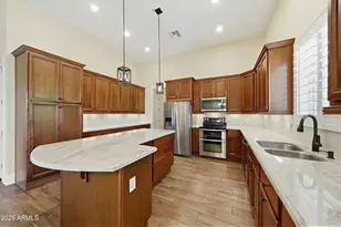 8974 N 8th Ln, Phoenix, AZ 85021 - Photo 12