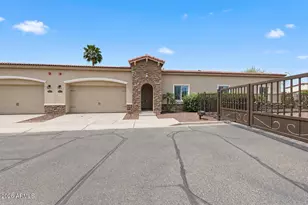 8974 N 8th Ln, Phoenix, AZ 85021 - Photo 2