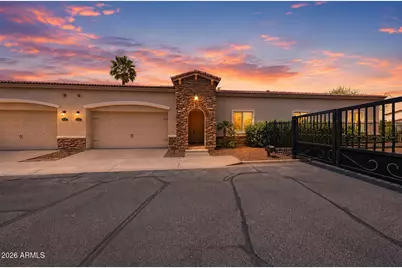 8974 N 8th Lane, Phoenix, AZ 85021 - Photo 1