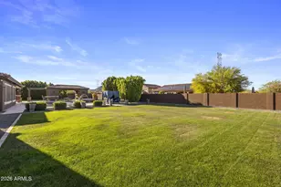 7580 W Questa Dr, Peoria, AZ 85383 - Photo 62
