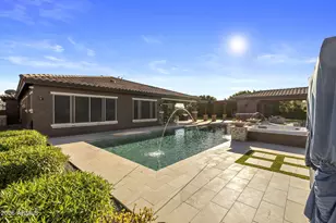 7580 W Questa Dr, Peoria, AZ 85383 - Photo 64