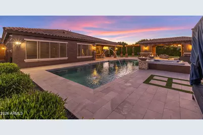 7580 W Questa Drive, Peoria, AZ 85383 - Photo 10