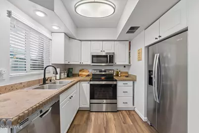 2832 N Granite Reef Road, Scottsdale, AZ 85257 - Photo 2