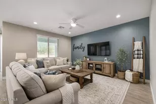 13130 W Crestvale Dr, Peoria, AZ 85383 - Photo 10