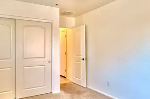 1834 N 77th Glen, Phoenix, AZ 85035 - Photo 8