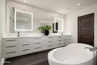 6587 N Palmeraie Boulevard #2002, Paradise Valley, AZ 85253 - Photo 24