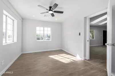 1001 N 30th Avenue, Phoenix, AZ 85009 - Photo 48