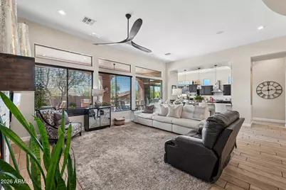 2649 N Layton Circle, Mesa, AZ 85207 - Photo 10