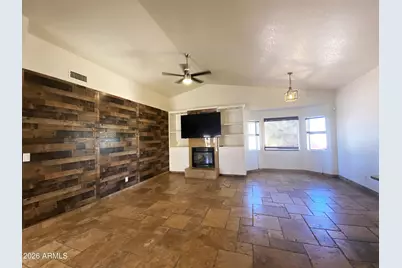 405 E Huber Street, Mesa, AZ 85203 - Photo 2