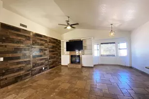 405 E Huber St, Mesa, AZ 85203 - Photo 2