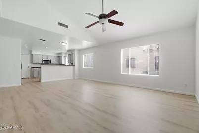 8840 N 47th Drive, Glendale, AZ 85302 - Photo 6