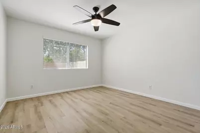8840 N 47th Drive, Glendale, AZ 85302 - Photo 16