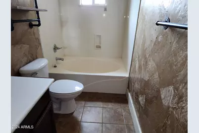 3925 W Kings Avenue, Phoenix, AZ 85053 - Photo 16