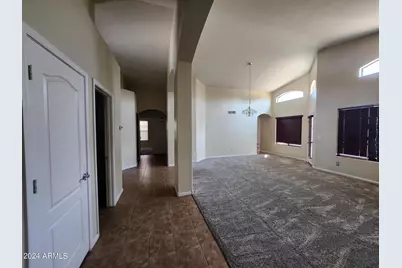 3925 W Kings Avenue, Phoenix, AZ 85053 - Photo 8