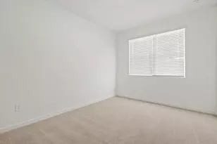 4199 W Erik Ln, San Tan Valley, AZ 85144 - Photo 4