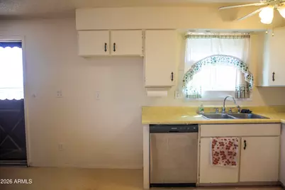 404 N 3rd Street, Huachuca City, AZ 85616 - Photo 12