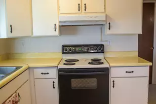 404 N 3rd St, Huachuca City, AZ 85616 - Photo 14