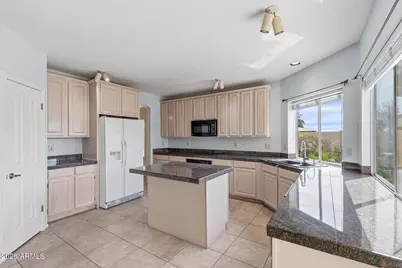 16216 S 14th Drive, Phoenix, AZ 85045 - Photo 12