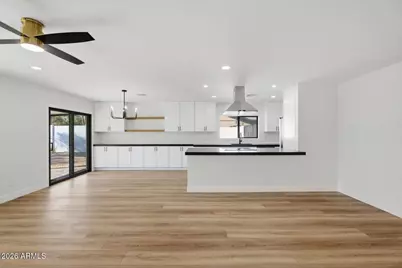 15652 N 52nd Street, Scottsdale, AZ 85254 - Photo 8