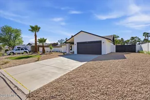 15652 N 52nd St, Scottsdale, AZ 85254 - Photo 2