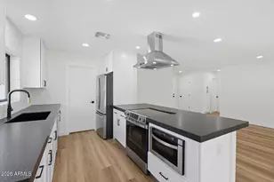 15652 N 52nd St, Scottsdale, AZ 85254 - Photo 10