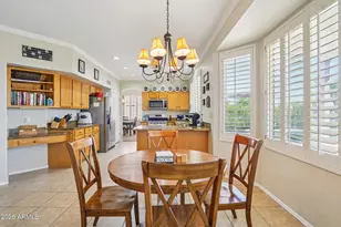 1621 W South Fork Dr, Phoenix, AZ 85045 - Photo 10